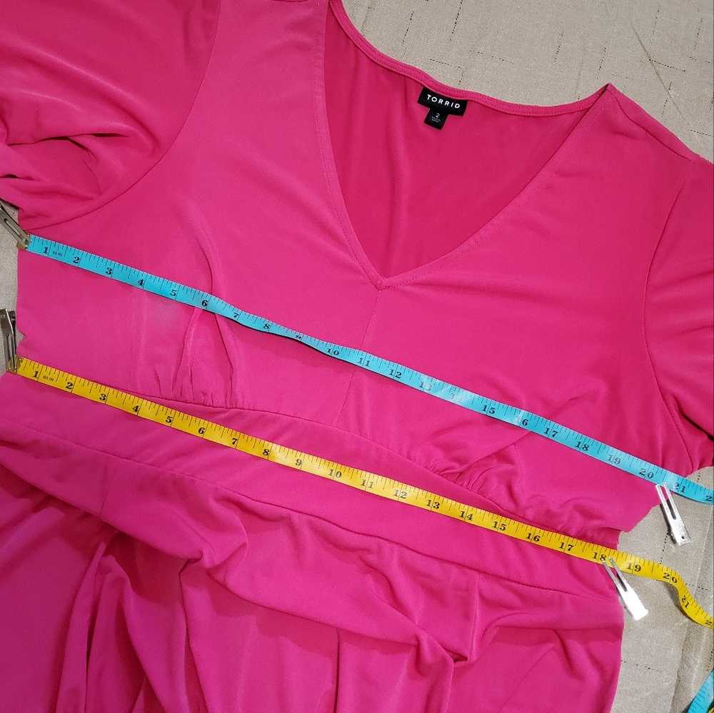 Torrid Stretch Solid Pink Short Flare Sleeve Shif… - image 5